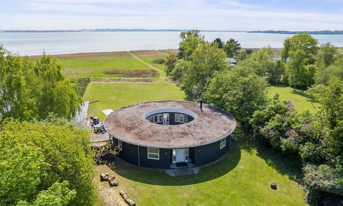 Odsherred Kommune Casa | "Vemund" - 100m to the inlet by Interhome