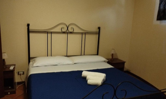 Torre Colonna-sperone Casa | Venere Holidays Rooms