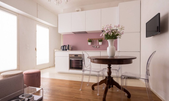 Santa Croce Apartamento | Venetian Palace Gold Apartment with Balcony R&R