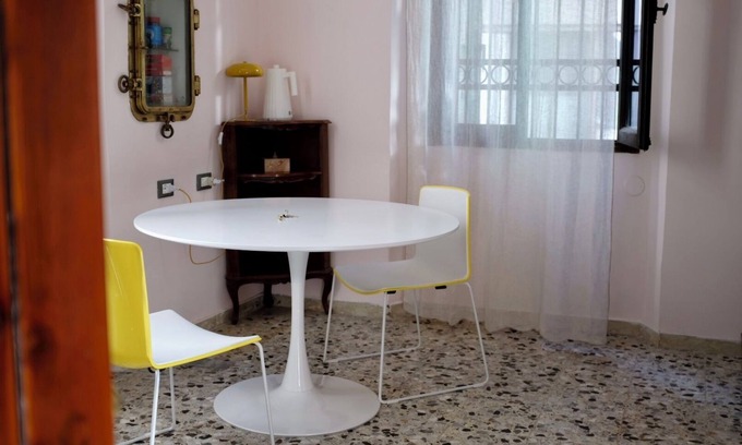 Cimetto Apartamento | Venetian pink apartment in Dorsoduro