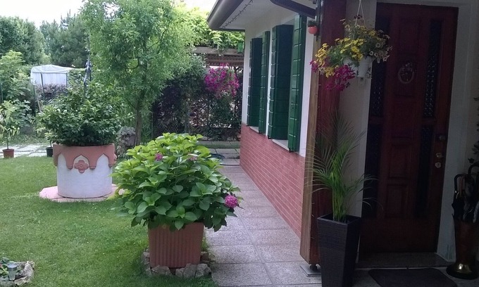 Mogliano Veneto Apartamento | Venice Holiday Home, wi-fi gratuito, jardín privado, romántico y asequible.
