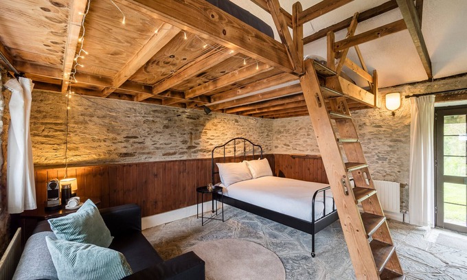 Ventry Cabaña | Ventry Farm - Rainbow Cottage