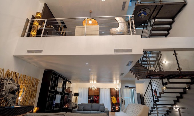 Cannes City Centre Casa | Venue C - Luxurious & Spacious ~ Sauna ~ Elevator