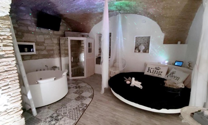 Venosa Casa | VenuSuite VENOSA - Luxury House, Spa & Relax -