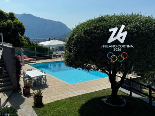Vacallo Casa | Veralto - Modern Suite with Como Lake view