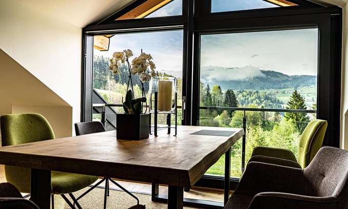 Oberstaufen Apartamento | Verbringen Sie Einen Erholsamen Urlaub in der Ferienwohnung Ausblick