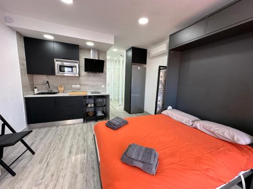 Torremolinos City Centre Apartamento | Verdiales Comfort, city center studio, beach, and city center close BY NAMASTE ELITE