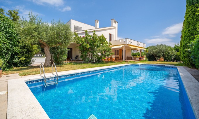 L'Escala Villa | Veronica: villa con piscina privada a 5 min de la Playa de las Barcas
