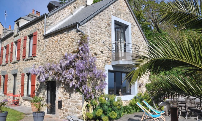 Urville-Nacqueville Casa | Muy bonita casa con vista al mar, cómoda