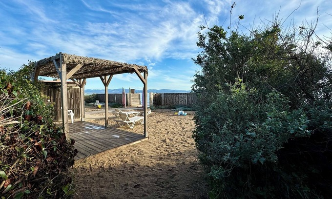 La Capte Apartamento | Muy bonito apartamento con aire acondicionado, acceso directo de 30 m2 a los pies de mar en el agua