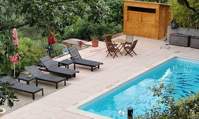 Besse-sur-Issole Otro | Very pleasant Provencal house with a beautiful view of the Provence mountains