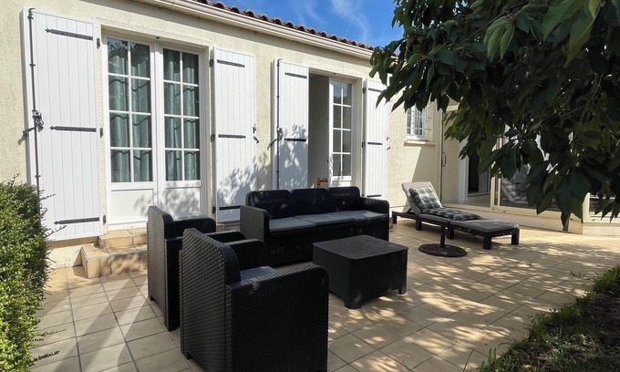 Villedoux Casa | Very quiet house with garden