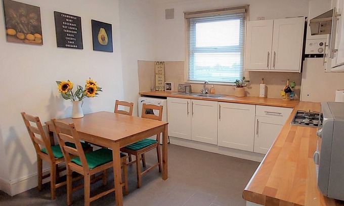 Fairfield Apartamento | Very spacious 2-bedroom modern house/apartment near London