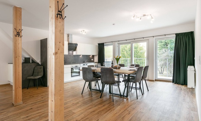 Moederbrugg Apartamento | Very spacious apartment in ski and hike region