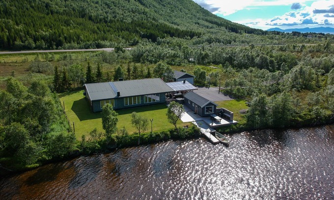 Sortland Casa | VESTERALEN LODGE - TOP QUALITY IN THE VESTERALEN and LOFOTEN