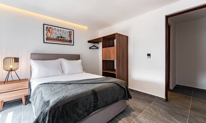 Santa Maria la Ribera Apartamento | VH | Relajate Sta Ma la Ribera 1BR + rooftop | 83