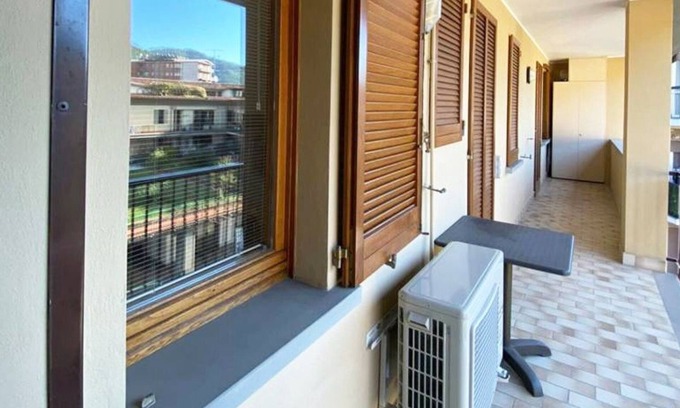 Sarnico Apartamento | Via Prati - Dos Habitaciones Piso, Capacidad 4