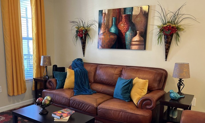 Holly Springs Apartamento | Vibrant 2 BR Apt in Holly Springs Near Raleigh, NC