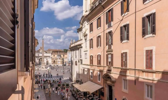 Repubblica Apartamento | Vibrant 3-Bedroom Home Overlooking Piazza del Popolo