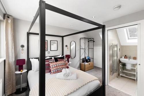 Golders Green Apartamento | Vibrant Sidy Boy Artistic Flair Cottage in NW11