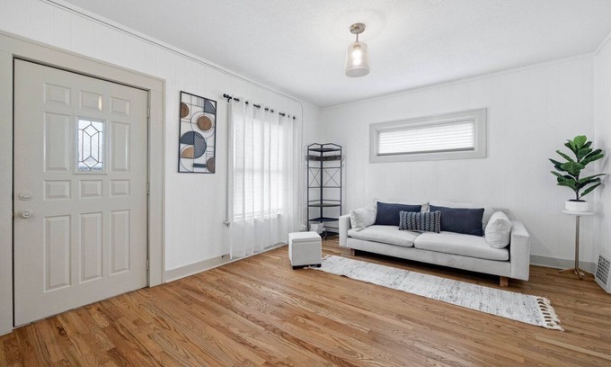 Rosedale Apartamento | Vibrant SPACIOUS Group Rendezvous