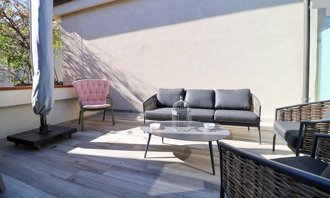 Desenzano del Garda City Centre Apartamento | Vicolo dei Signori - Tres Habitaciones Piso, Capacidad 5
