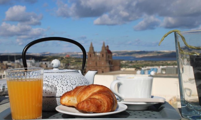 Mellieħa Heights Cama Y Desayuno | Victoria by Petit Chic
