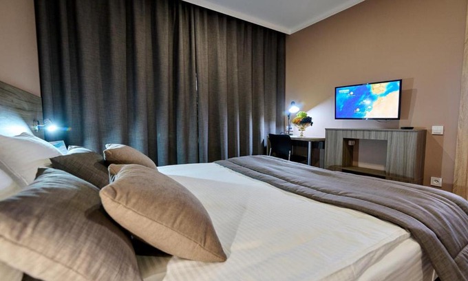 Uralsk Hotel | Victoria Hotel