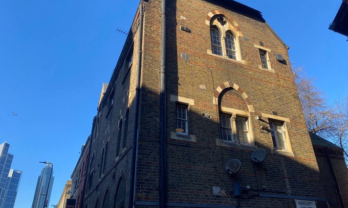 Prince's Apartamento | Victorian Building - sleeps 5 - Pet Friendly