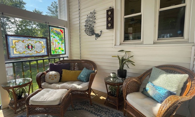 Cobden Casa | Victorian home brought back to life on the Shawnee Hills wine trail.