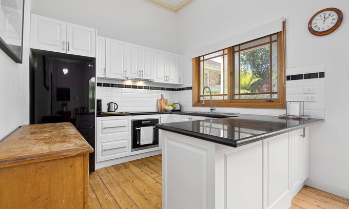 Korumburra Casa | Korumburra Pet Friendly Foodie Escape, South Gippsland