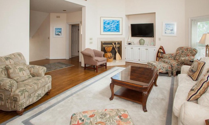 Sandbridge Casa | Victorian Sea-cret
