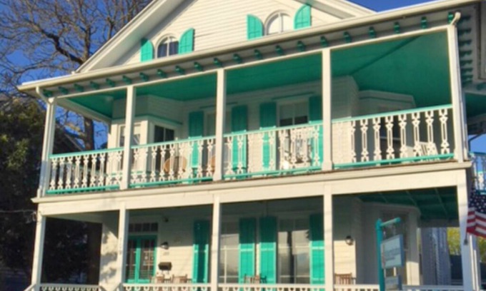 Cape May Casa | Alquiler de vacaciones victoriano enorme en el corazón del centro de Cape May