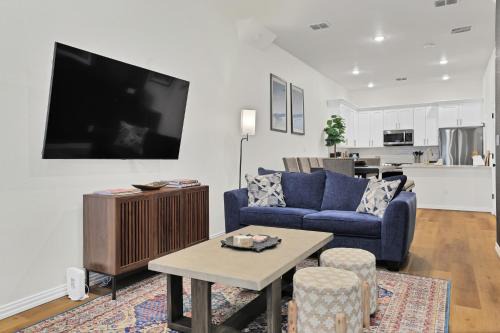 Arlington Apartamento | Victory Villa - Lux Townhome Walk 2 Globe Life - Rangers & Cowboys Stadiums