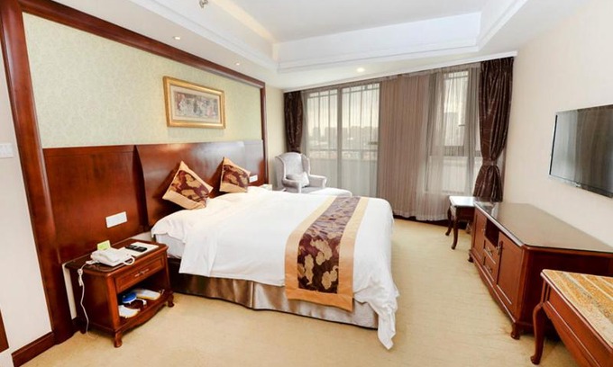 Jiading Hotel | Vienna International Hotel Shanghai Hongqiao Hub International Exhibition Center