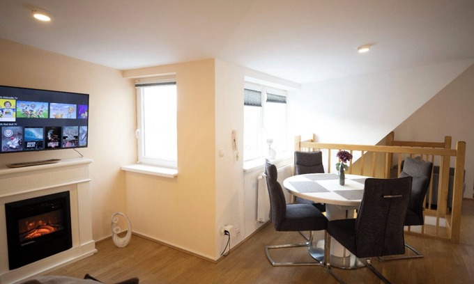 Favoriten Apartamento | View above Vienna | DG6