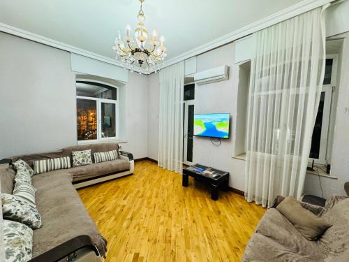 Sabayil Apartamento | View of Baku Boulevard apartment by Bea Paradise