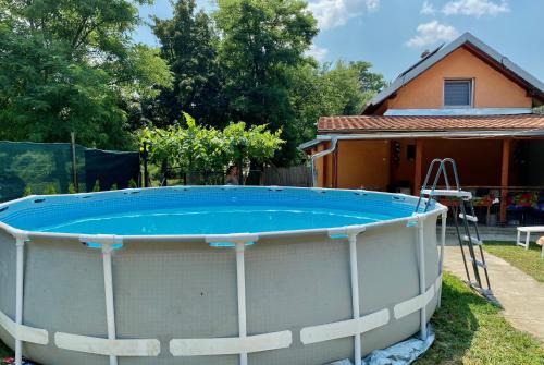 Novi Sad Casa | Vikendica na dan