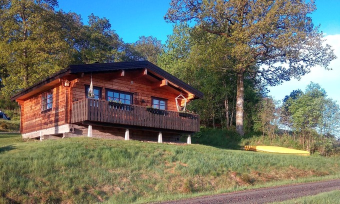 Kungsater Casa | Viking cottage with lake view and fishing possibilities