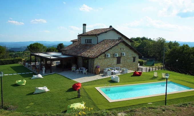 Monte Santa Maria Tiberina Villa | Villa Panorama, breathe the purest nature