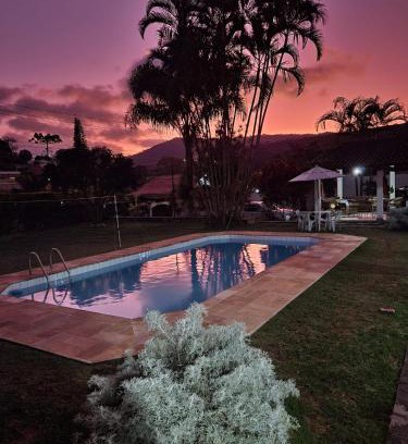 Miguel Pereira Casa | Vila do Tatá