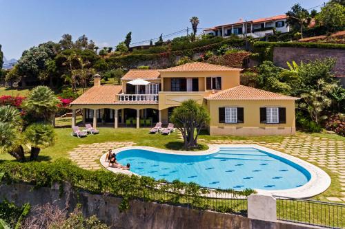 Sao Martinho Villa | Vila Eucalipto by An Island Apart