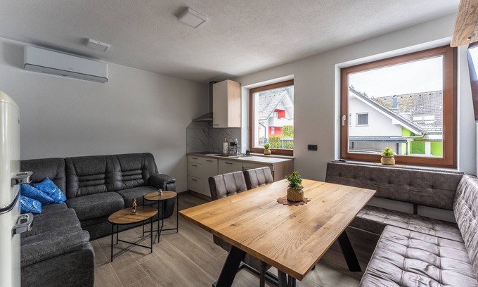 Skofja Loka Apartamento | Vila Hrastnica 3 Apartma Princ famaly friendly near Škofja Loka