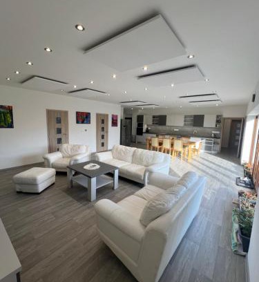 Kostany nad Turcom Casa | Vila Izabella