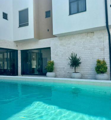 Vrdnik Apartamento | Vila Lena Pool Resort - Studio 6