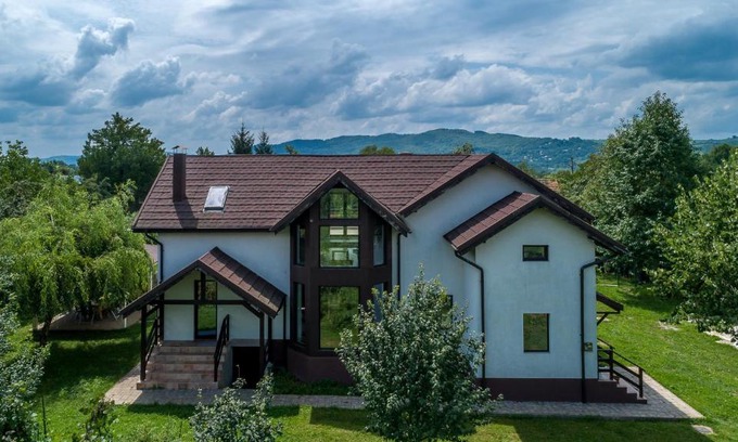 Comarnic Casa | Vila Luna