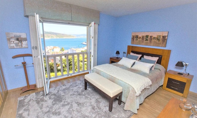 Corme Porto Villa | Villa Maruja vistas al mar, terraza y jardín