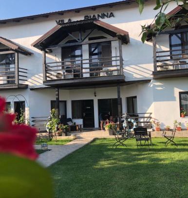 Dunavatu de Jos Casa | Vila Rianna