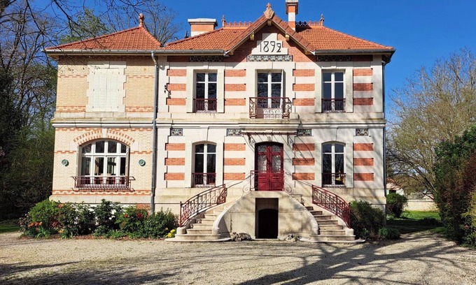 Vanvey Casa | VILLA 1892 - 5 * casa burguesa en Borgoña cerca de los viñedos de Champagn