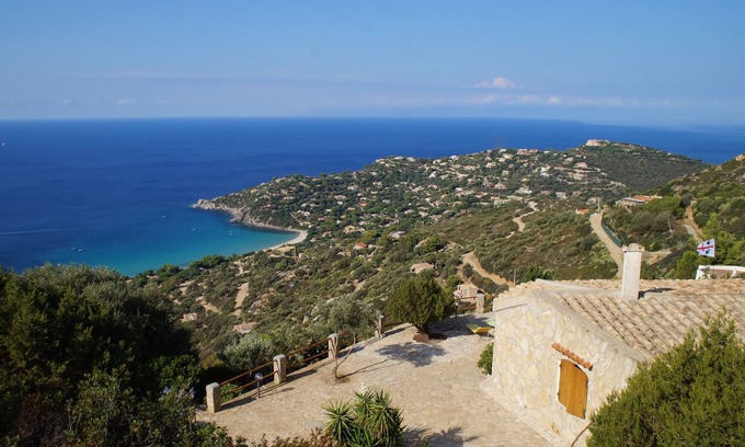 Villaggio delle Mimose Villa | Espectacular vista al mar, Villa con 2 Apartamentos para 1 o 2 familias